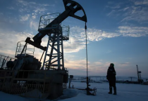 Nhu cầu dầu thế giới dự báo hạ nhiệt